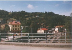 Estacion de FEVE y nueva casa de Cultura